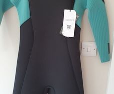 Women's O'Neill Hyperfreak wetsuit