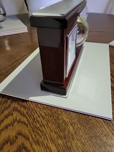 Clock desk tidy