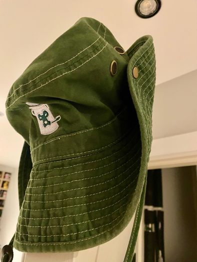 Bush hat