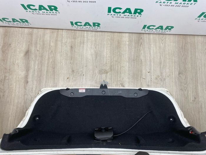 2012 Mercedes E220 E Class Coupe Bootlid Tailgate white