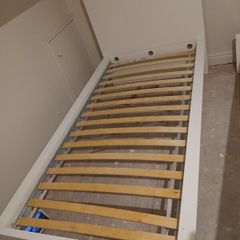 single bed white malm bed