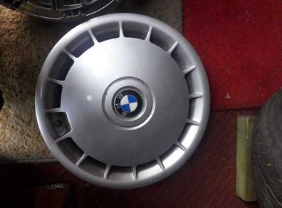 4 x BMW Genuine 1984-1992 BMW E30 325e 325i 528e 14" Wheel Trims Hubcaps
