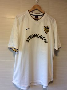 Leeds United Jersey. Season 2000/2002. Official Nike Home Jersey. Authentic Original From Year 2000. Not A Modern Remake.