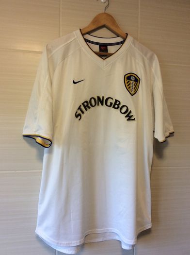 Leeds United Jersey. Season 2000/2002. Official Nike Home Jersey. Authentic Original From Year 2000. Not A Modern Remake.