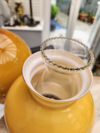 Two fabulous working oil lamps