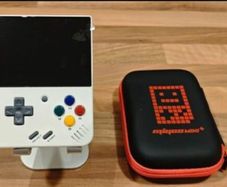 Miyoo mini plus white