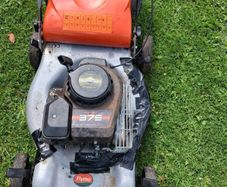 petrol lawnmower / REDUCED