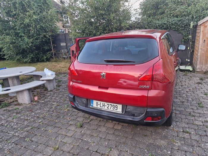 Peugeot 3008 2011