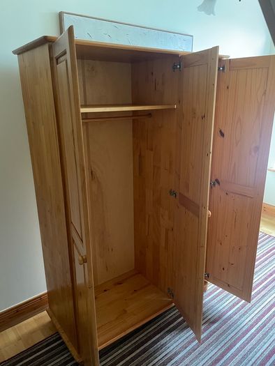 free wardrobe
