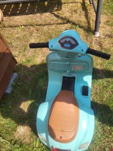 kids vespa