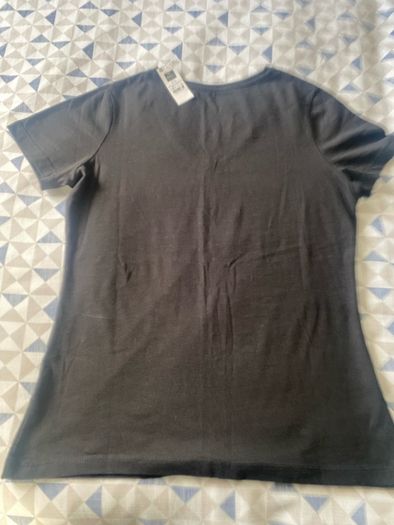 Black t-shirt