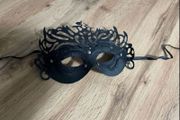 Eye mask