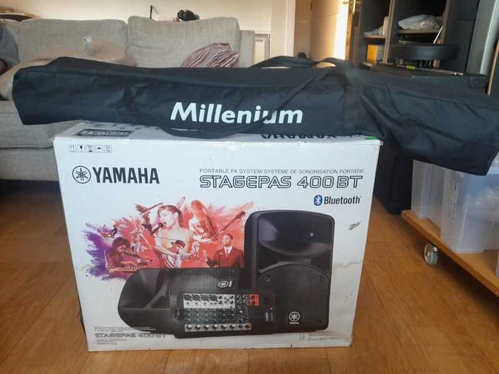 Yamaha Stagepas 400 BT Portable PA System