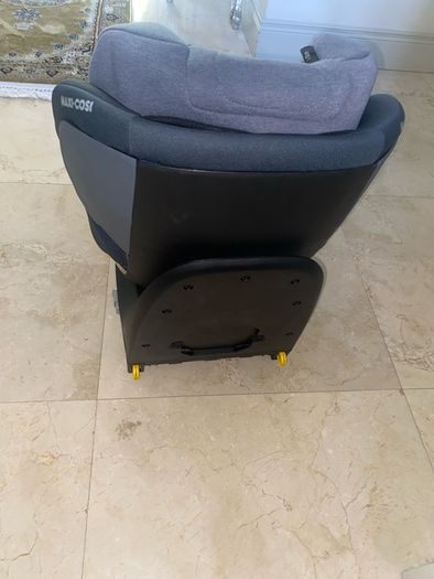 Maxi-Cosi Mica i-size ISOFIX Rotating Car Seat