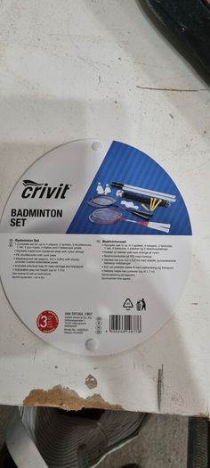 Badminton set