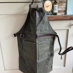 Collectors Bar Apron