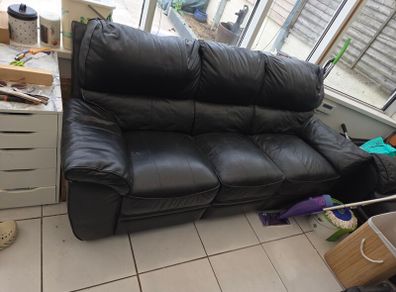 3 seater & 2 singles recliner sofa