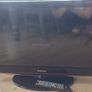 Samsung 32" flat screen TV Image 2