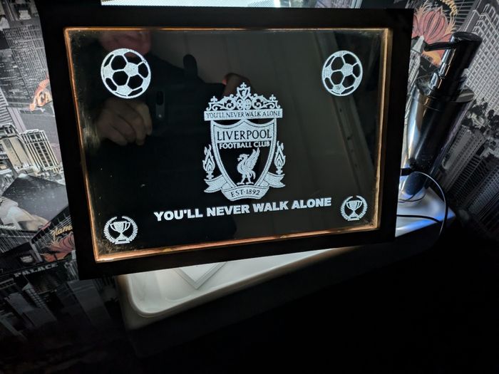 Mirror Etched Crest