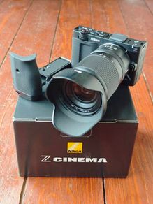 nikon