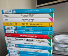 Nintendo Wii and Wii U Games and DS Bundle