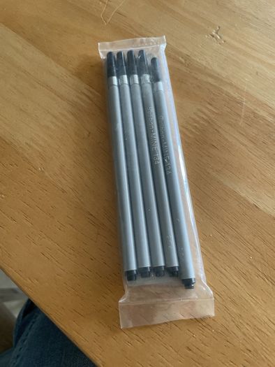 Vintage pelican mines 134 black markana refills