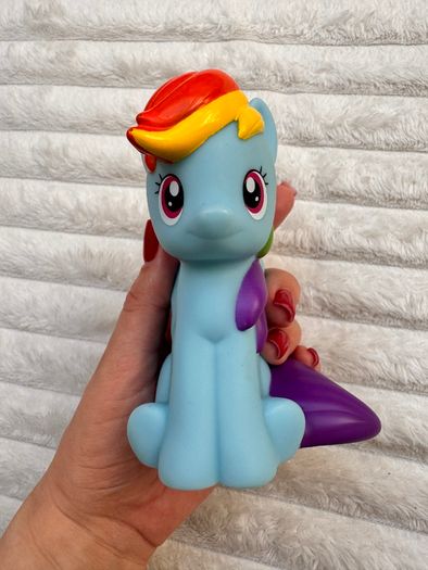 My Little Pony Rainbow Dash Night Light Colour Changing Hasbro approx. 12.5 cm. Used Please see photos