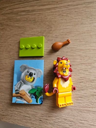 lego lion costume fan, collectible series 28