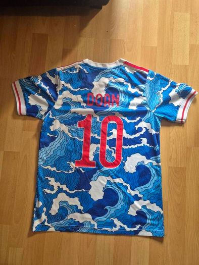 Mens Japan Football Jersey Size Small Replica