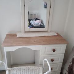 dressing table with mirror