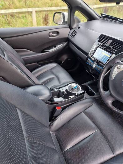 2014 Nissan Leaf deposit taken