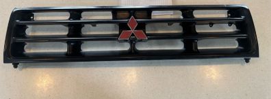 mitsubishi pajero  mk2 grill