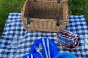 Picnic Basket For 4