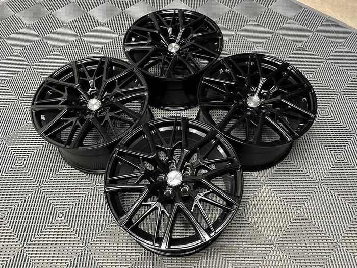 20" Inch Riviera RV196 Alloy wheels 5X120 VW Transporter Van T5 T6 65.1