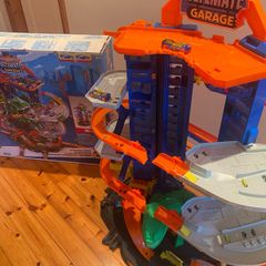Hot wheels Ultimate Garage