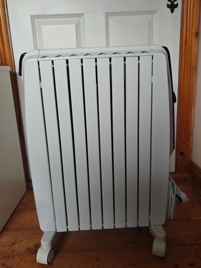 De'Longhi Oil Filled Radiator Dragon 4 Pro