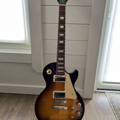 Gibson Les Paul Studio 2012