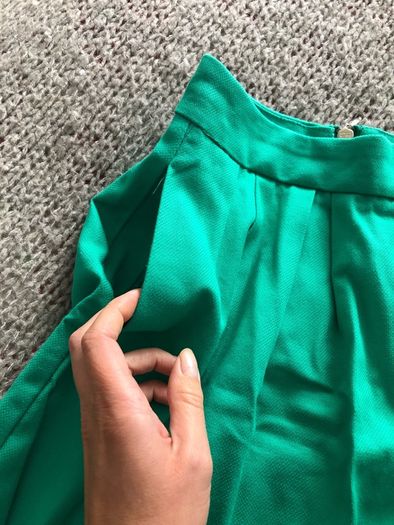 Stradivarius skirt size 6-8