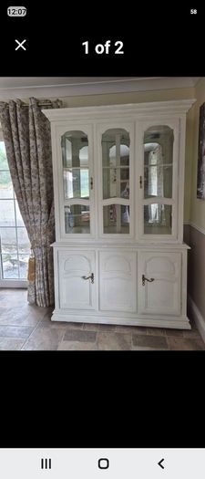 Dresser and corner unit