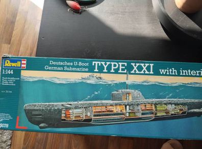 Revell u boat plastic model kit 1:144