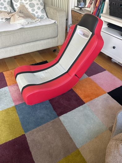 Free gaming chair