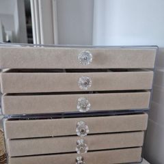 jewellery box