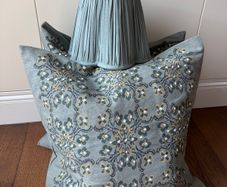 Cushions & matching lampshade