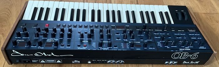 OB-6 sequentiel Keyboard