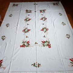 Hand Embroidered Linen Tablecloth and 12 Napkins