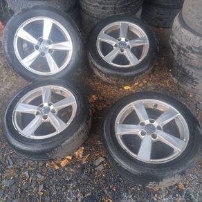 Volvo 16" set of alloys wheels