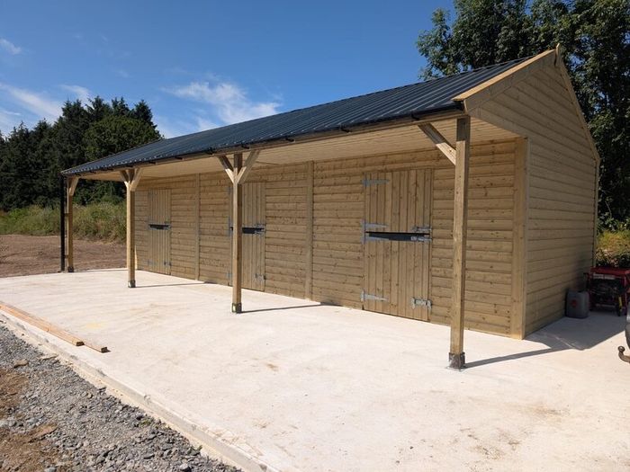 Stables made to order