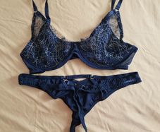 Edge O'Beyond luxury lingerie black and gold lace bra thong set 34DD