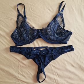 Edge O'Beyond luxury lingerie black and gold lace bra thong set 34DD