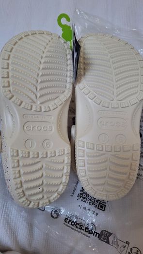 Fab Brand New Genuine Crocs